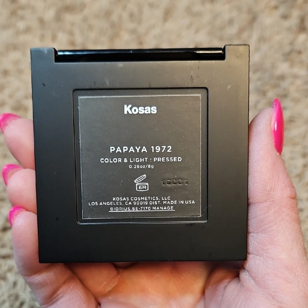Kosas Color & Light Pressed Powder Blush & Highlighter Duo In The Shade Papaya